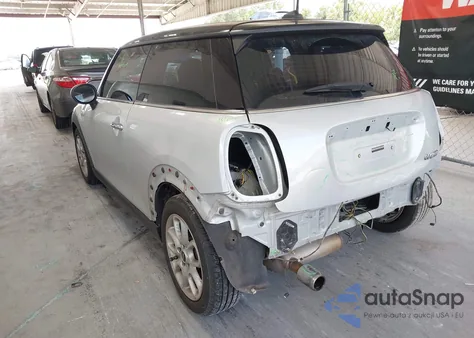 2016 Mini Hardtop Cooper from USA, damaged, VIN WMWXP5C54G2D70820